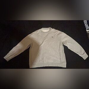 Calvin Klein grey crewneck sweatshirt loose fit